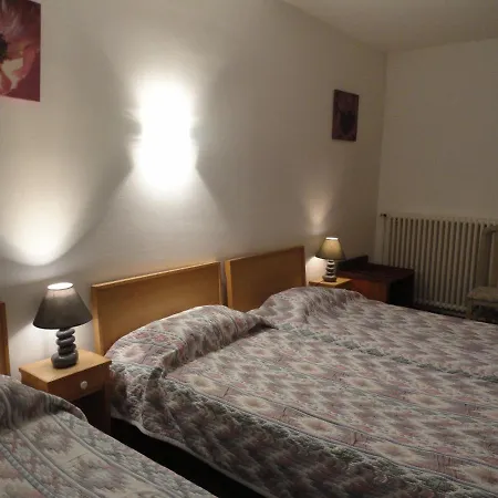 Du Pont Hotell Ascain