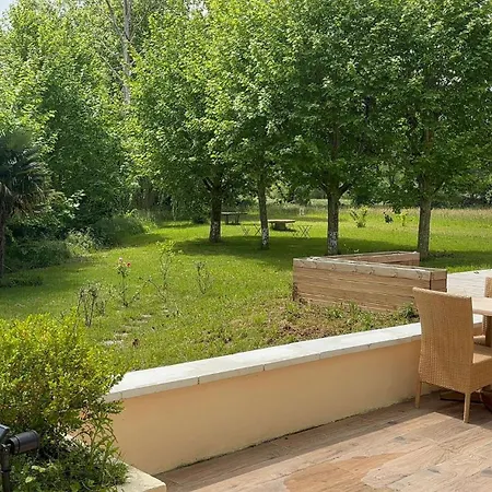 Du Pont Hotell Ascain