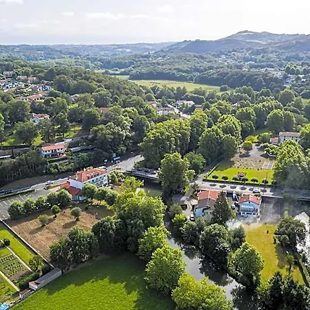 Du Pont Hotel Ascain