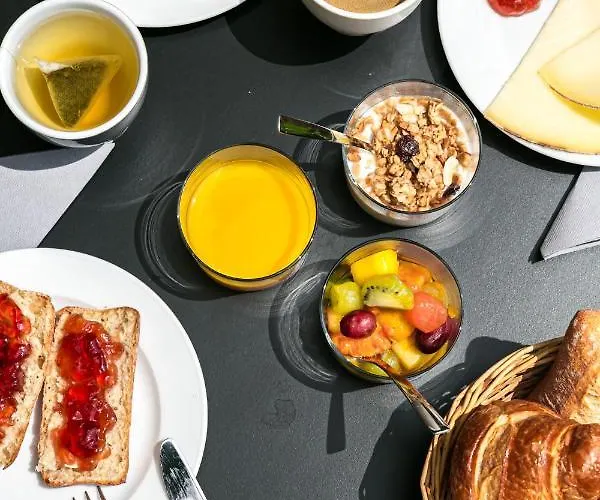 ホテル Du Pont 2*