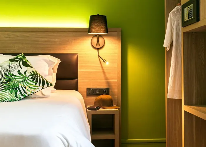 Du Pont ホテル 2*